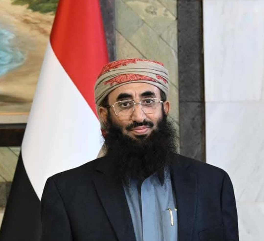 تهنئة معالي وزير الأوقاف والإرشاد الشيخ/ تركي عبدالله الوادعي بمناسبة نيله الثقة بتعيينه وزير للأوقاف والإرشاد